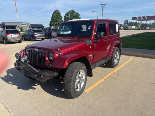 Deep Cherry Red Crystal Coat 2013 Jeep Wrangler Sahara