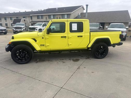 2024 Jeep Gladiator Sport