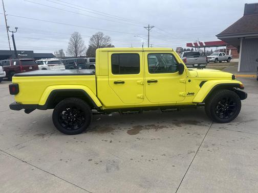 2024 Jeep Gladiator Sport