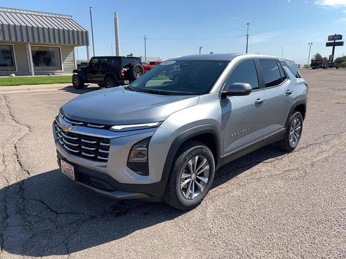 Sterling Gray Metallic 2025 Chevrolet Equinox 1LT