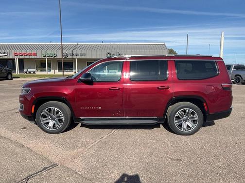 2023 Jeep Wagoneer Series II 4x4