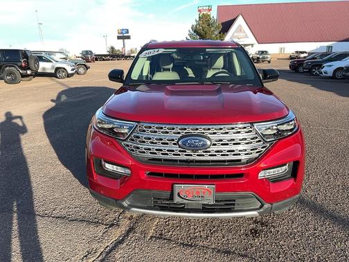 Rapid Red Tinted 2024 Ford Explorer Limited