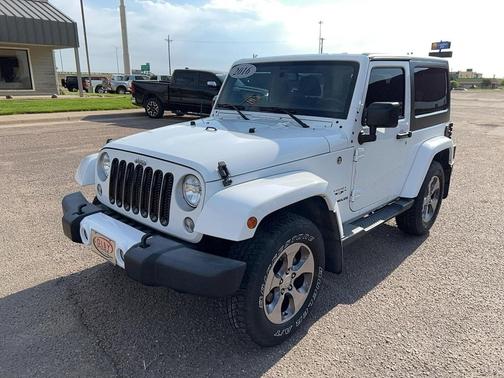 Bright White 2016 Jeep Wrangler Sahara
