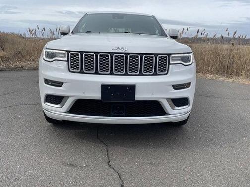 2019 Jeep Grand Cherokee Summit