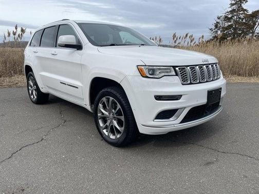 2019 Jeep Grand Cherokee Summit
