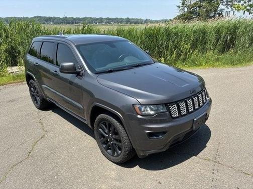 2017 Jeep Grand Cherokee Altitude