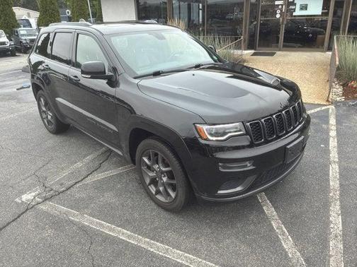 Diamond Black Crystal Pearlcoat 2019 Jeep Grand Cherokee Limited X 4x4