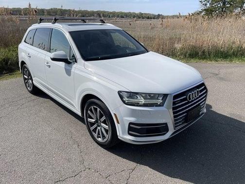 2019 Audi Q7 45 Premium Plus