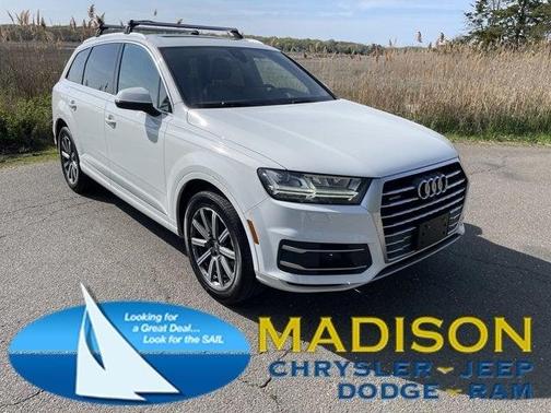 2019 Audi Q7 45 Premium Plus
