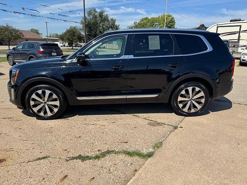Ebony Black 2020 Kia Telluride EX