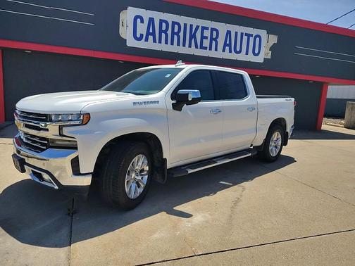 WHITE 2020 Chevrolet Silverado 1500 LTZ