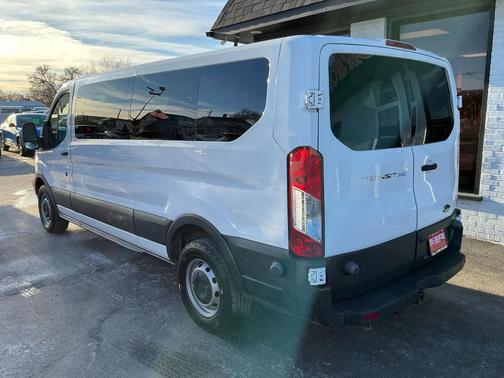 2017 Ford Transit-350 XL