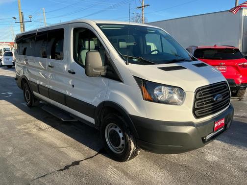 2017 Ford Transit-350 XL