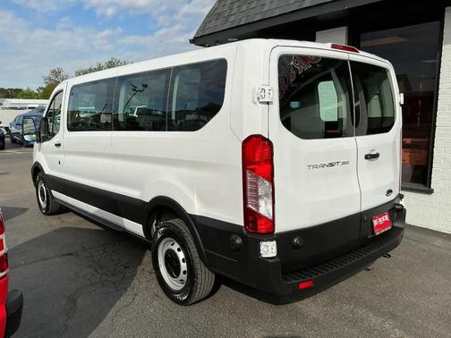 Oxford White 2020 Ford Transit-350 XLT