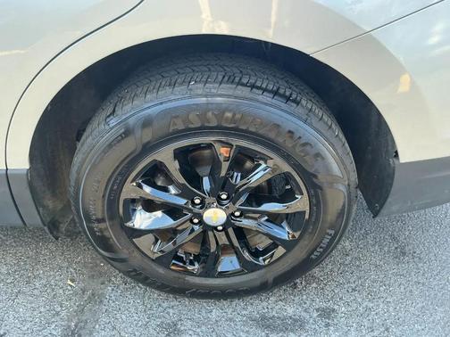 Maroon 2018 Chevrolet Equinox LS