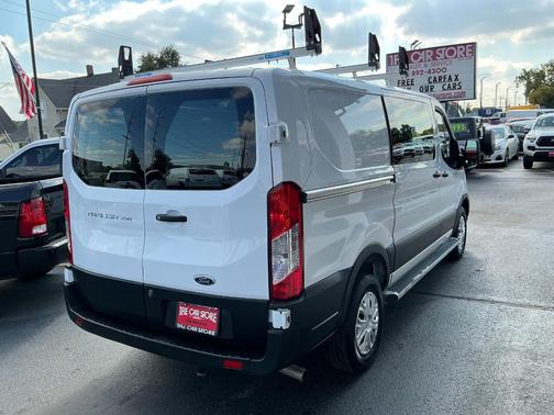 2021 Ford Transit-250 Base