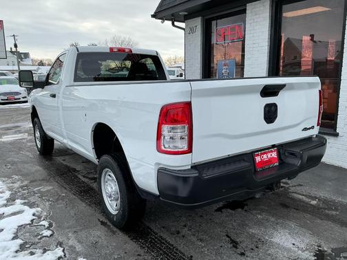 2024 RAM 2500 Tradesman Regular Cab 4x4 8' Box