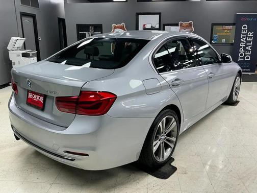 2018 BMW 330 xDrive