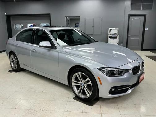 2018 BMW 330 xDrive