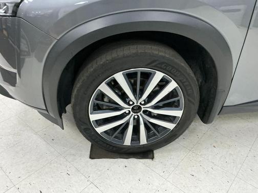 2022 Nissan Pathfinder Platinum 4WD