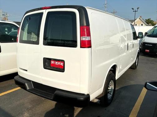 2017 Chevrolet Express 2500 Work Van