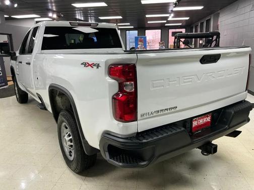 Summit White 2022 Chevrolet Silverado 2500 WT