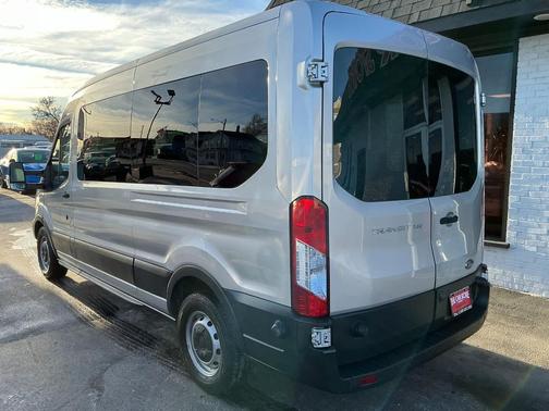 2015 Ford Transit-350 XLT