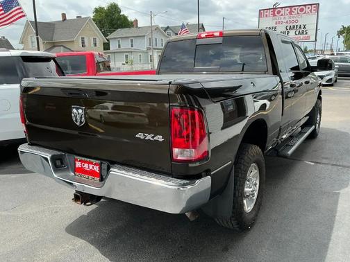 Black Gold Pearlcoat 2013 RAM 2500 Big Horn