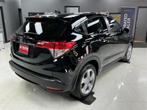 2022 Honda HR-V LX