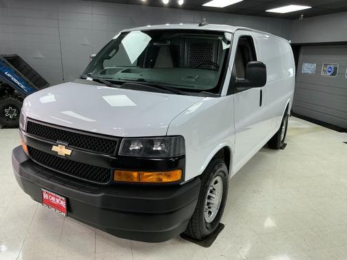 2020 Chevrolet Express 2500 RWD 2500 Regular Wheelbase WT