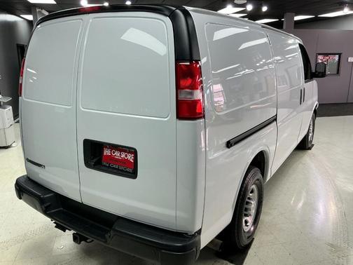 2020 Chevrolet Express 2500 RWD 2500 Regular Wheelbase WT