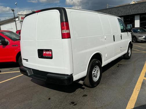 2015 Chevrolet Express 3500 Work Van