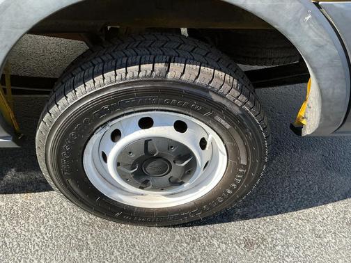 2020 Ford Transit-250 Base