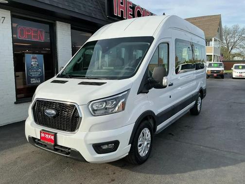Oxford White 2023 Ford Transit-350 XLT