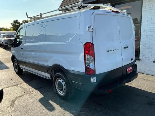 2018 Ford Transit-250 Base