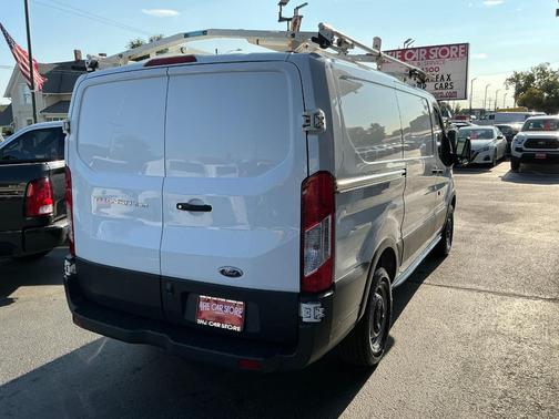 2018 Ford Transit-250 Base