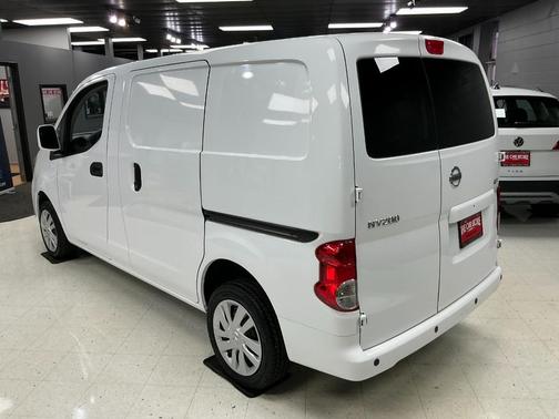 2019 Nissan NV200 SV
