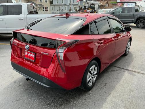 2017 Toyota Prius Two