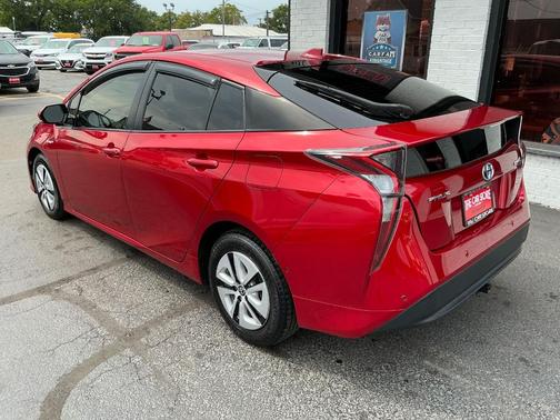 2017 Toyota Prius Two
