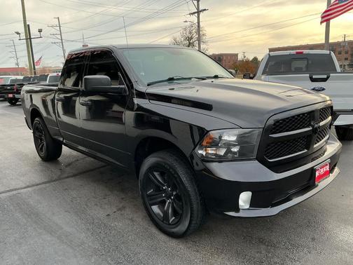 2017 RAM 1500 Express