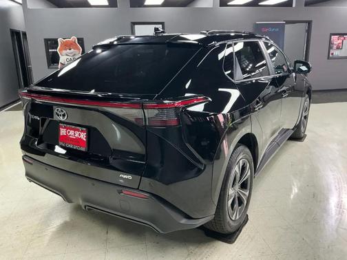 2023 Toyota bZ4X XLE