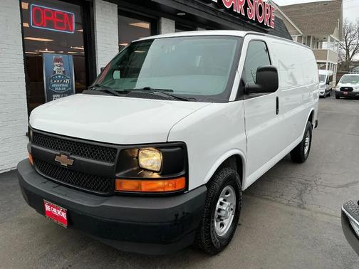 2017 Chevrolet Express 2500 Work Van