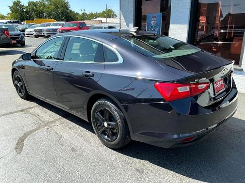 2022 Chevrolet Malibu 1LS