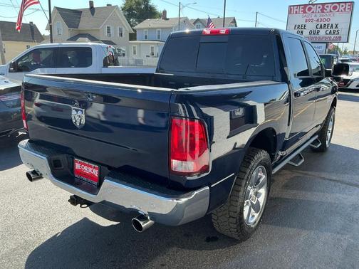 2016 RAM 1500 Big Horn