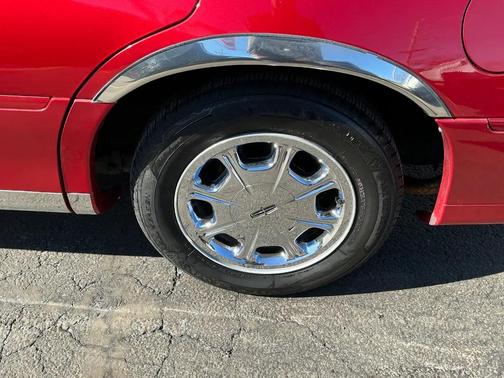 1998 Lincoln Town Car Signature