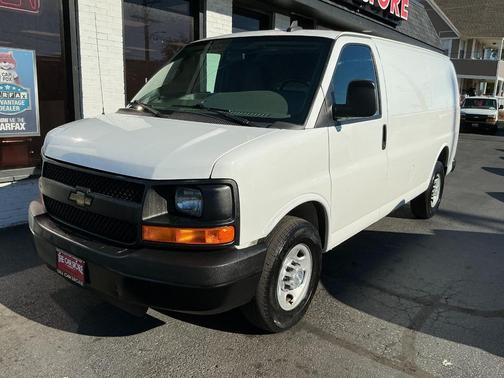 2016 Chevrolet Express 2500 Work Van