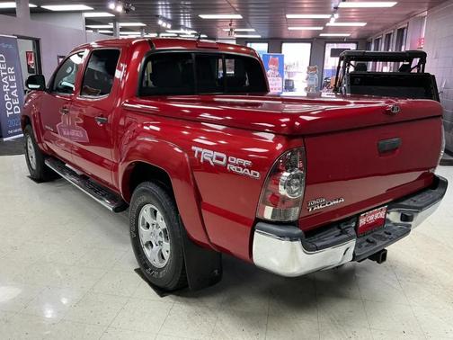 2015 Toyota Tacoma Base