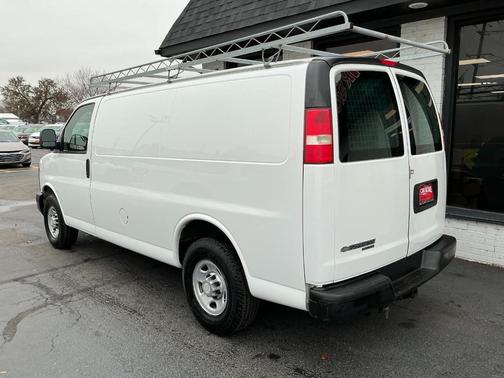 2015 Chevrolet Express 2500 Work Van