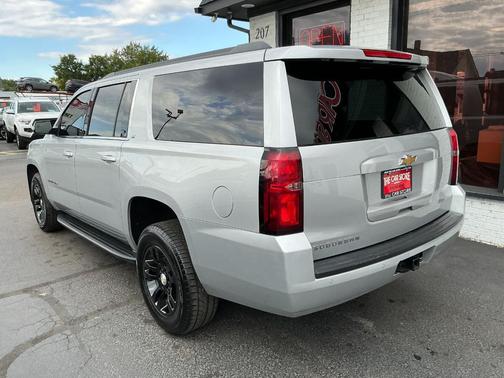 2018 Chevrolet Suburban LT