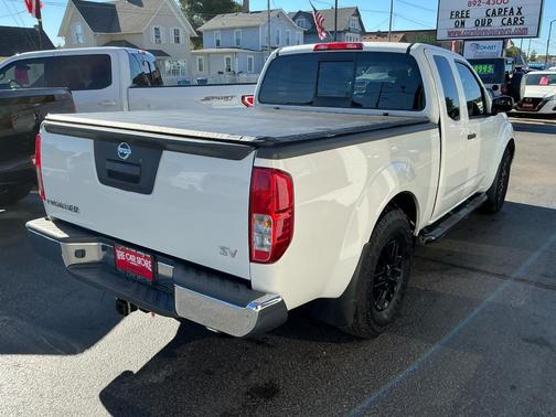 2016 Nissan Frontier SV